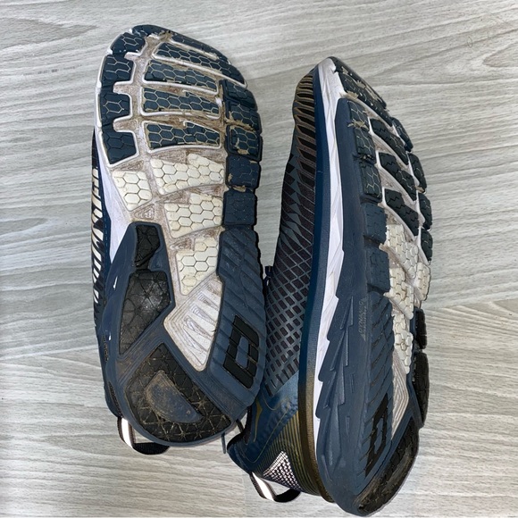Men’s hoka Arahi Size 11 - Picture 3 of 4
